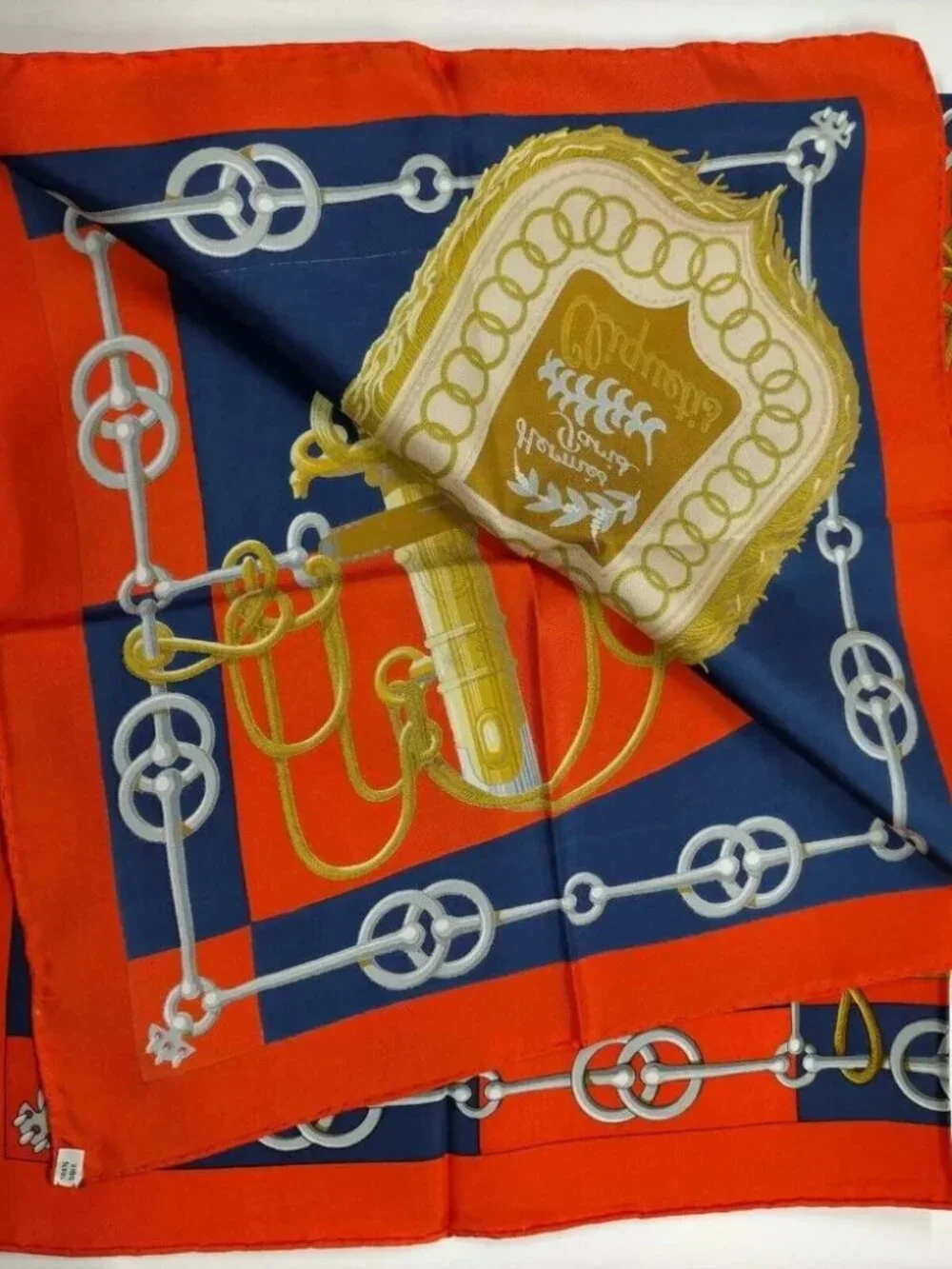 Like New Authentic Hermes scarf Carre 90 Red Silk100%